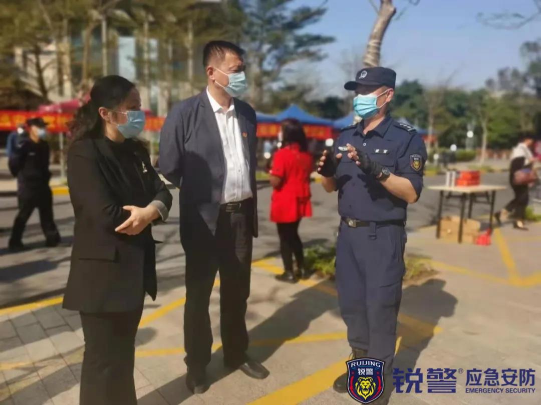 銳警應急安防：安全演練送平安！南(nán)石頭街(jiē)這(zhè)場(chǎng)活動獲市(shì)民(mín)頻(pín)頻(pín)點贊