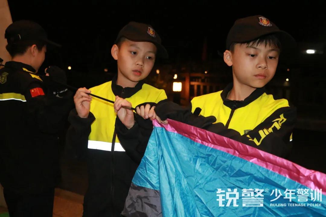 超越體(tǐ)育營圓滿結營：少(shǎo)年(nián)強中國(guó)強，堅定信念勇往直前