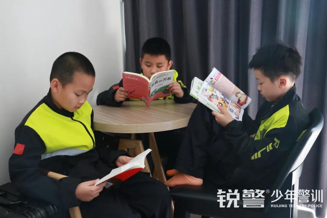 超越體(tǐ)育營圓滿結營：少(shǎo)年(nián)強中國(guó)強，堅定信念勇往直前